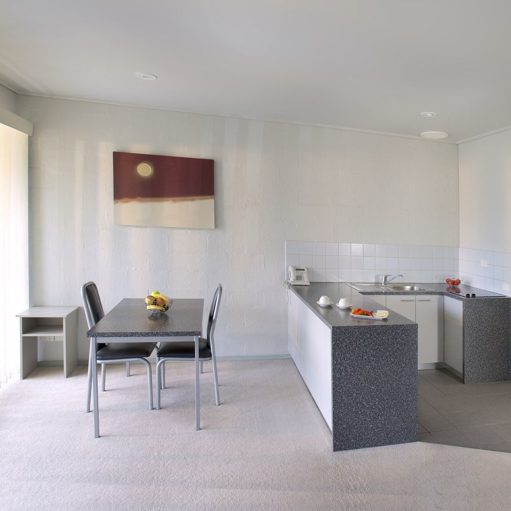 Moonlight Bay Apartments Rye Eksteriør billede