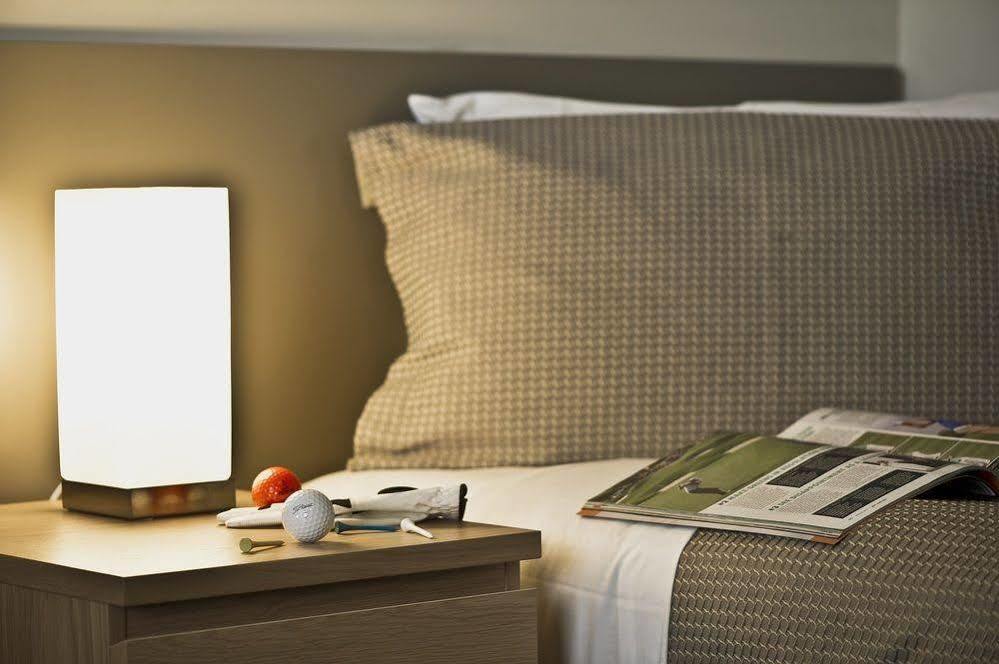 Moonlight Bay Apartments Rye Eksteriør billede